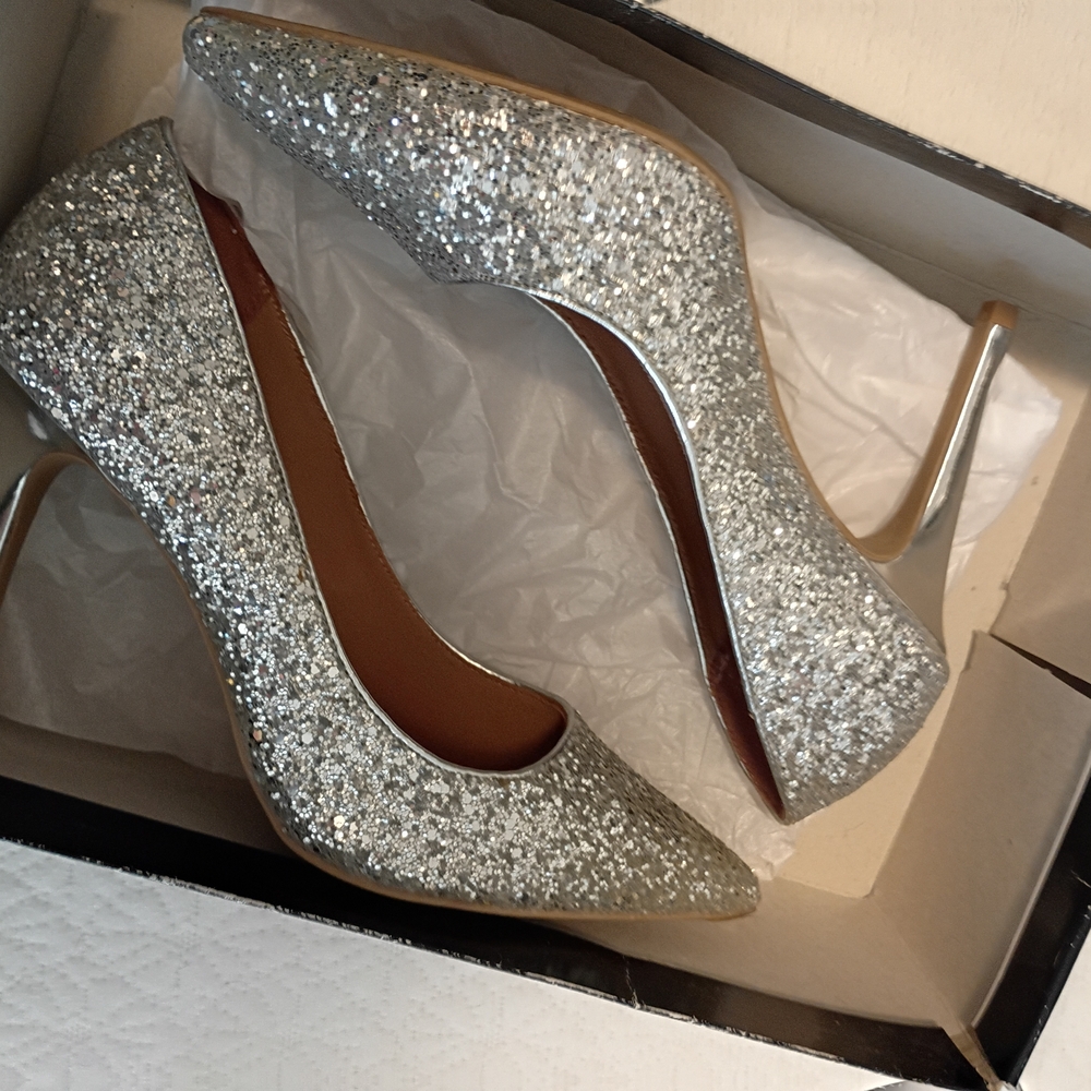 Christian Siriano Heels🩶